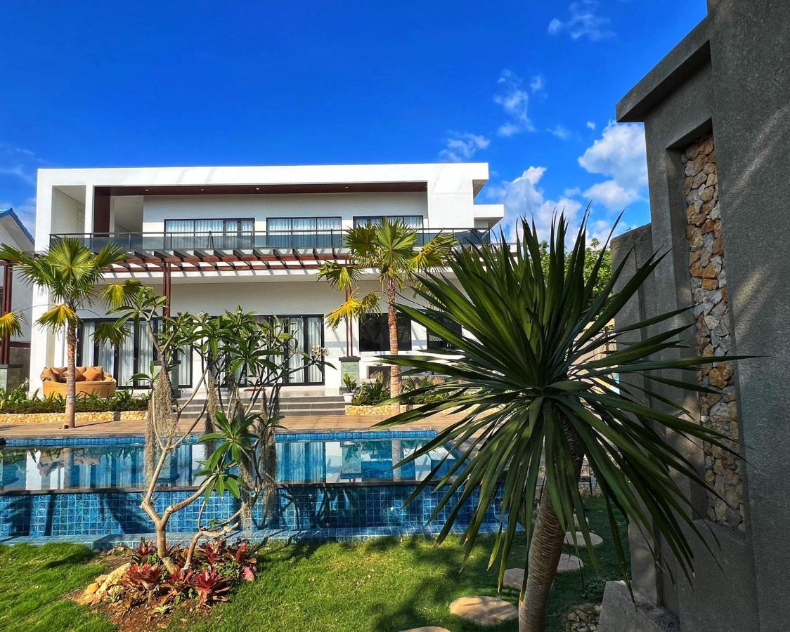 Villa Niang Ando Labuan Bajo Eksteriør bilde