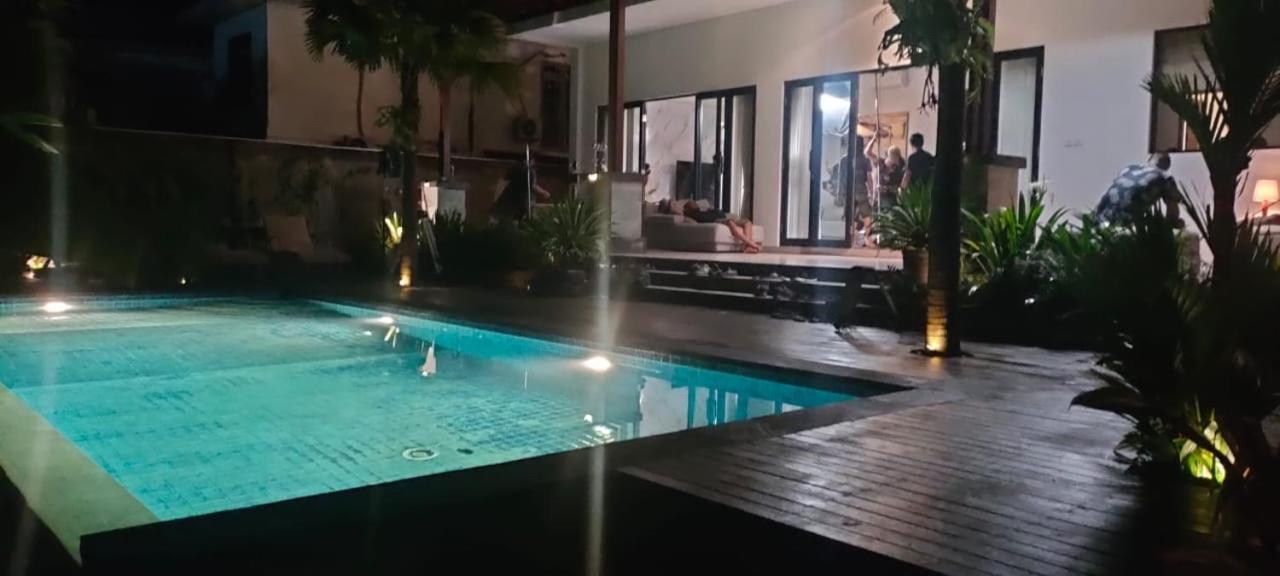 Villa Niang Ando Labuan Bajo Eksteriør bilde